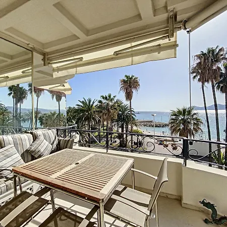 Superbe 3p A Avec Terrasse Et Vue Mer Entre Martinez Et Port Canto - Fr-1-470-66 Apartment *