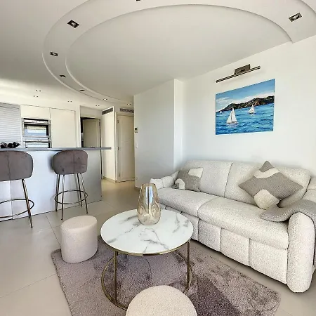 Apartment Superbe 3p A Avec Terrasse Et Vue Mer Entre Martinez Et Port Canto - Fr-1-470-66